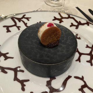 前菜かわいい形でびっくりしました。