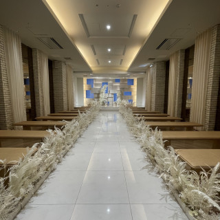 白ベースの素敵な雰囲気で早く歩きたい!