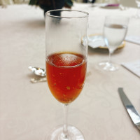 金箔入りのコンソメスープ