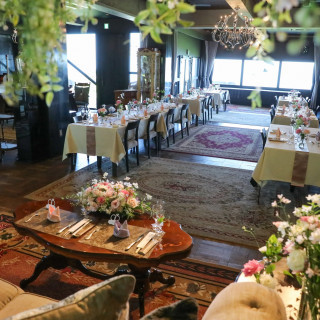 披露宴会場の中