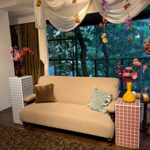 メインテーブルの装飾にもこだわりました！|777045さんのTHE NANZAN HOUSE （ザ ナンザン ハウス）の写真(2580159)