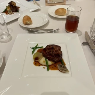 料理はどれも豪華で美味しかったです!