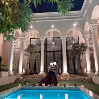 夜はキャンドルを追加してより綺麗なガーデンで撮影できました