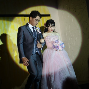 入場シーン。スポットライトを浴びて緊張とワクワクの瞬間です！|777096さんのグランシア須賀川の写真(2568971)