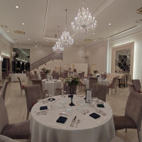 披露宴会場(下から)