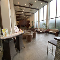 参列者控え入り口