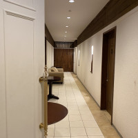 披露宴会場までの道中