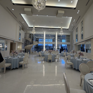 天井の高い披露宴会場!