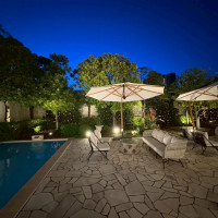 white house側プール