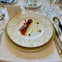 ブリリアントキュイジーヌ（¥13,500）の前菜です