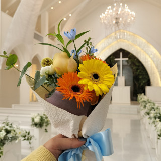 夫から花束を渡していただくという演出をしてくださいました