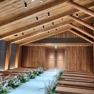 木を基調とした素敵な挙式会場