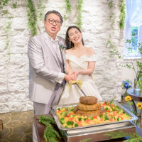 ハンバーグ入刀