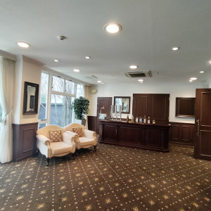 披露宴会場の隣のロビー
私たちはここでお見送りしました|777422さんの定禅寺ガーデンヒルズ迎賓館/FIVESTAR WEDDINGの写真(2571124)