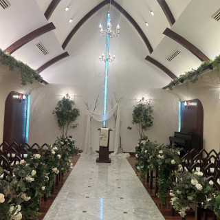 バージンロードが見学した他の会場よりも短くてよい