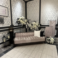 「ニューヨーク」入り口前