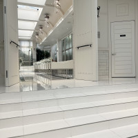 チャペルを出た所