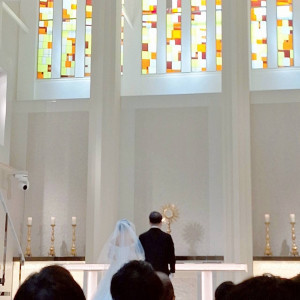 チャペルは温かみと神聖さが両立|777457さんのノートルダム神戸/FIVESTAR WEDDINGの写真(2570533)