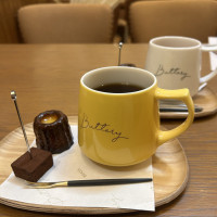 カヌレと生チョコ