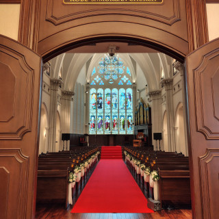 チャペル扉前から