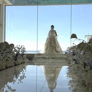 式場からは海が見えます|777496さんのラソール シー リゾート シエール教会　チュチュリゾートウエディングの写真(2570998)