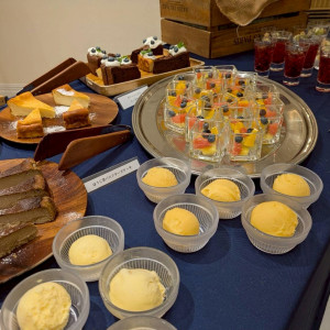 ケーキビュッフェはゲストから大好評でした。|777527さんのアーフェリーク迎賓館（熊本）/テイクアンドギヴ・ニーズウェディングの写真(2572215)