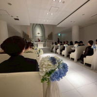 入場前なのであえて暗めのライトにしてもらってます。