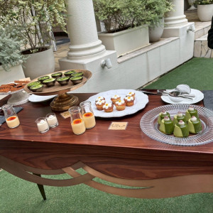 ガーデンでのデザートブッフェ|777569さんのアーヴェリール迎賓館(名古屋)/テイクアンドギヴ・ニーズウェディングの写真(2571333)