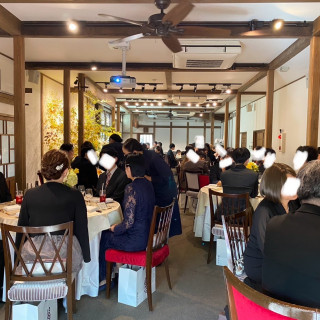 ゲスト同士の距離も近く暖かな雰囲気。