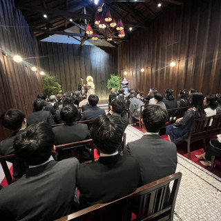 こだわりの内装で厳かな式を。