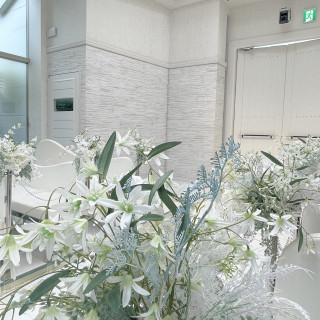 参列席から見える入り口