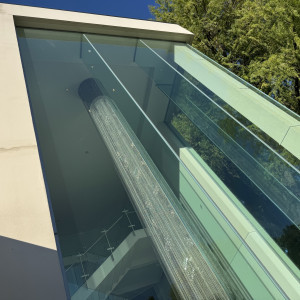 ガラス張りでの外観|777652さんのガーデンテラス 東山の写真(2572369)