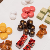 デザートビュッフェ。種類が豊富でゲストに喜ばれた。