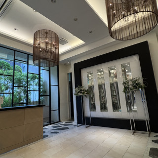 建物入ってすぐの待合所