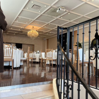 入場時は階段から入場が可能