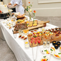 デザートビュッフェ