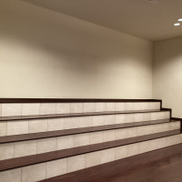 チャペルから出たところのひな壇が写真撮影場所となる