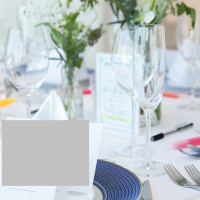 ゲストテーブル