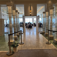 とてもひろい披露宴会場