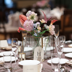 ゲスト席の装花|777914さんのアーフェリーク迎賓館(岐阜)/テイクアンドギヴ・ニーズウェディングの写真(2573340)