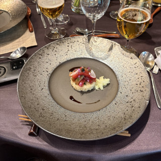 お料理はどれも素敵で、美味しくいただきました。