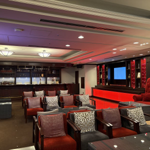 ミューズバー
挙式後、披露宴前の待合室|777938さんのウェディングスホテル・ベルクラシック東京の写真(2591204)