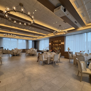 開放感のある披露宴会場|777938さんのザ マグナス 東京(THE MAGNUS TOKYO)の写真(2575426)