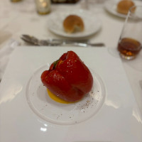 見た目にインパクトがあるお肉料理