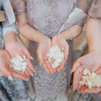 フラワーシャワー