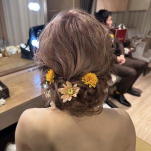 ヘアスタイル装花|778021さんのConcept 1/f [コンセプト・エフブンノイチ]の写真(2573790)