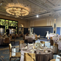 豪華客船をイメージした披露宴会場