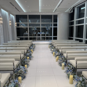 バージンロードも狭くなく、短すぎず、長すぎずちょうど良い！！|778096さんのルミヴェールTOKYOの写真(2576058)