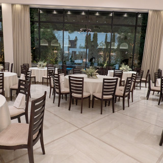 新郎新婦の席から撮った披露宴会場