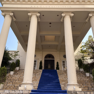 大階段
青絨毯変更